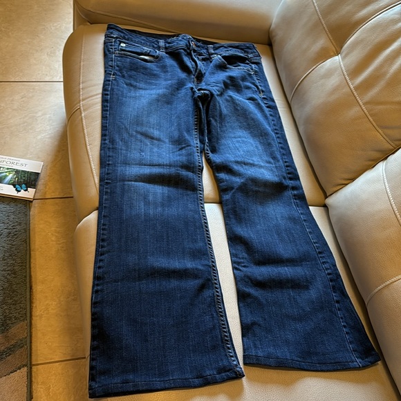 American eagle stretch jeans size 12 flare leg - Picture 5 of 6
